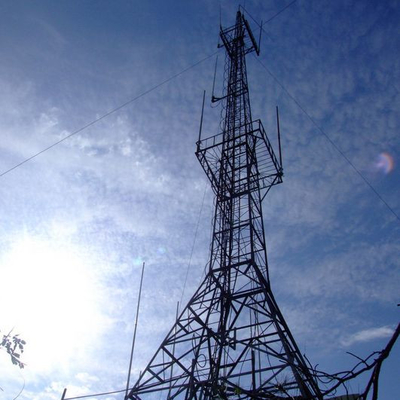 İletim Hattı Kafes MW Radyo ve Televizyon Kulesi
